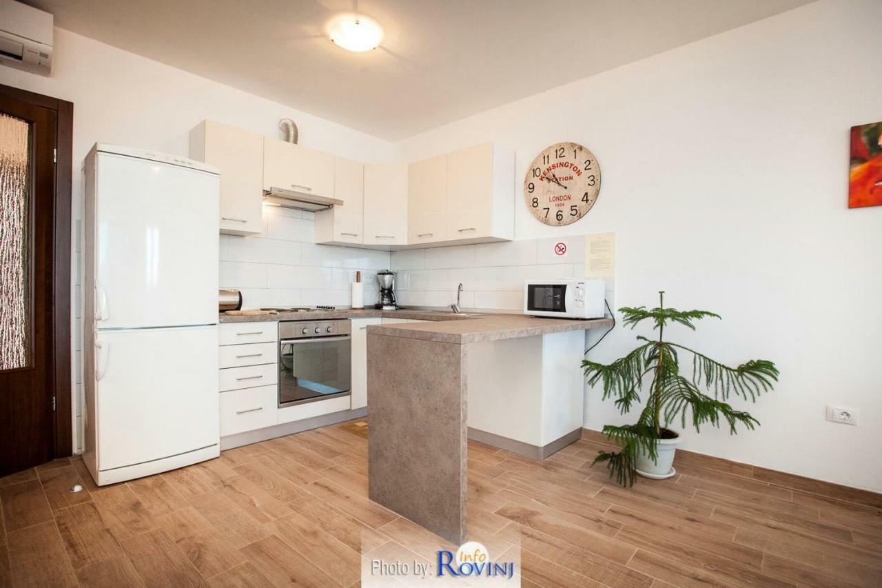 Ondina 2 Apartment Rovinj Exterior foto